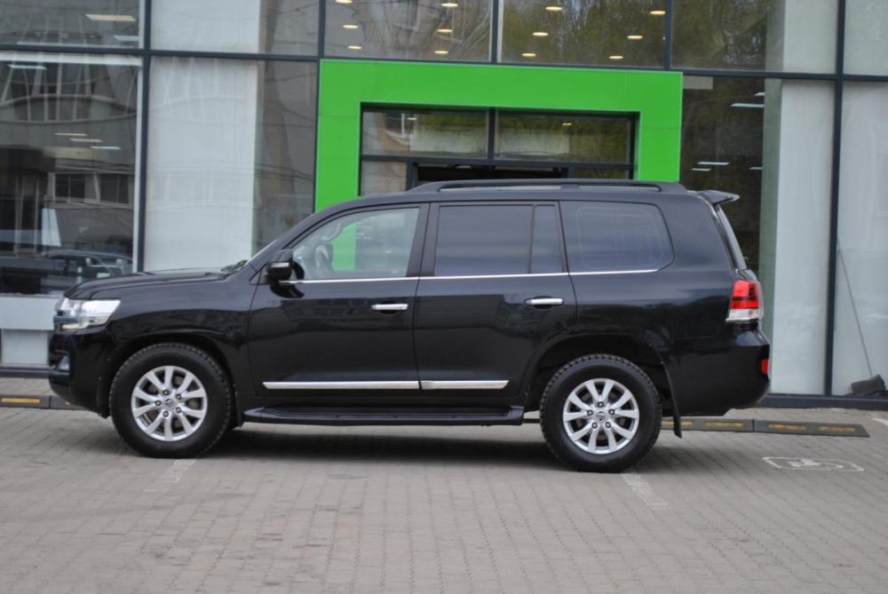 Toyota Land Cruiser 200 Series Рестайлинг 2 Москва  - изображение 2