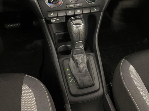 Skoda Rapid I Рестайлинг с пробегом 2019 года, цена 1 297 000 рублей, 96610 км, лифтбек, Автокод Объявления