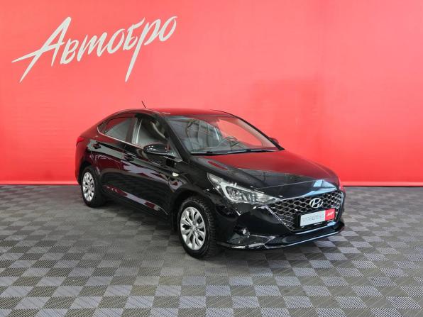 Hyundai Solaris II Рестайлинг с пробегом 2021 года, цена 1 485 000 рублей, 131582 км, седан, Автокод Объявления