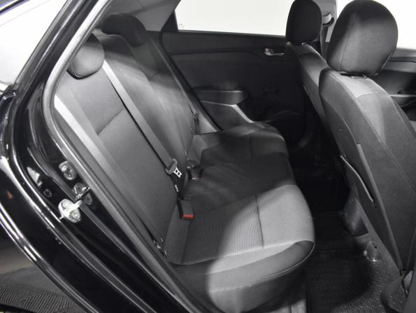 Hyundai Solaris II с пробегом 2017 года, цена 1 163 100 рублей, 90010 км, седан, Автокод Объявления