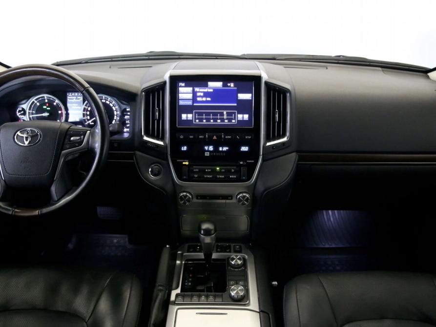 Toyota Land Cruiser 200 Series Рестайлинг 2 Санкт-Петербург  - изображение 15