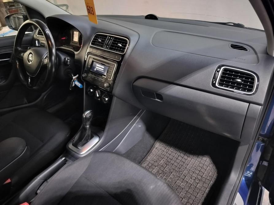 Volkswagen Polo V Рестайлинг Санкт-Петербург  - изображение 9