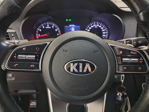 Kia Optima IV Рестайлинг с пробегом 2018 года, цена 1 890 000 рублей, 134368 км, седан, Автокод Объявления
