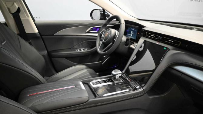 Hongqi H5 II с пробегом 2024 года, цена 3 890 000 рублей, 708 км, седан, Автокод Объявления