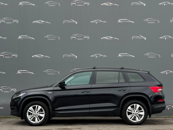 Skoda Kodiaq I с пробегом 2018 года, цена 2 038 200 рублей, 251114 км, внедорожник, Автокод Объявления