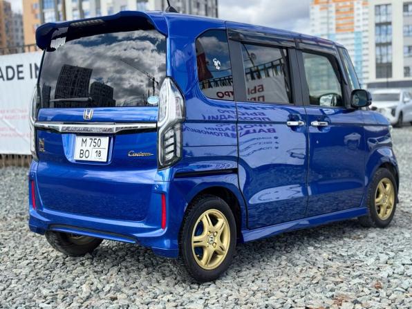 Honda N-BOX II с пробегом 2018 года, цена 949 000 рублей, 83700 км, микровэн, Автокод Объявления