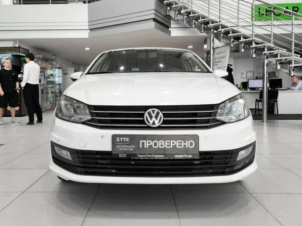 Volkswagen Polo V Рестайлинг с пробегом 2018 года, цена 1 050 000 рублей, 187000 км, седан, Автокод Объявления
