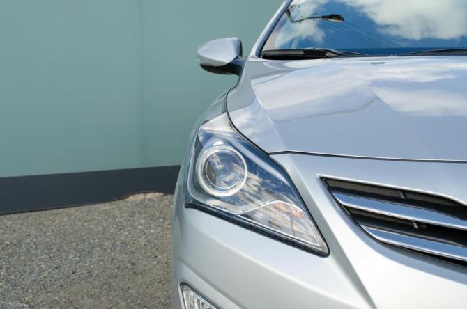 Hyundai Solaris I Рестайлинг с пробегом 2015 года, цена 844 000 рублей, 182000 км, седан, Автокод Объявления
