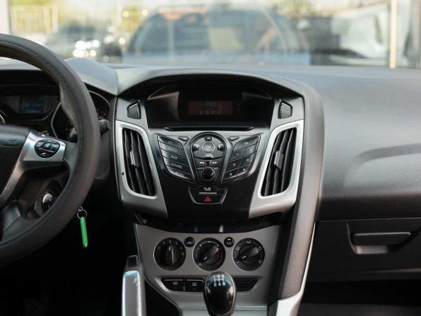 Ford Focus III с пробегом 2012 года, цена 600 000 рублей, 224865 км, хэтчбек, Автокод Объявления