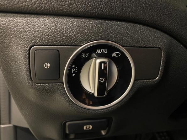 Mercedes-Benz GLA I (X156) с пробегом 2016 года, цена 2 000 000 рублей, 221782 км, внедорожник, Автокод Объявления