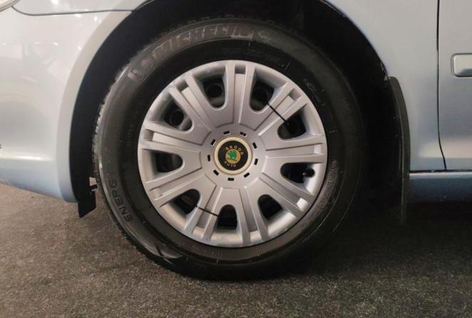 Skoda Octavia II (A5) Рестайлинг с пробегом 2009 года, цена 575 000 рублей, 214270 км, лифтбек, Автокод Объявления