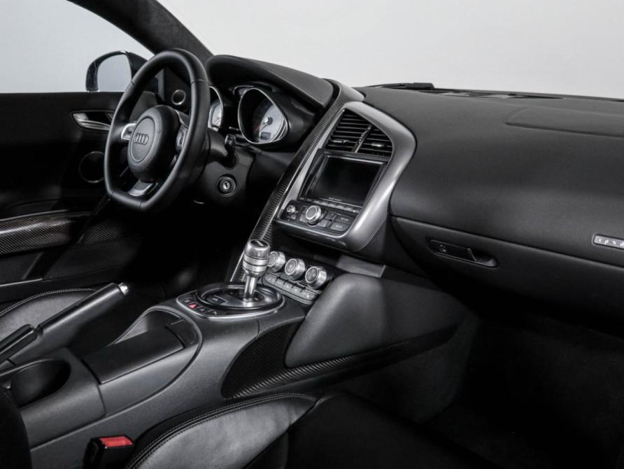 Audi R8 I (Typ 42) Москва  - изображение 9