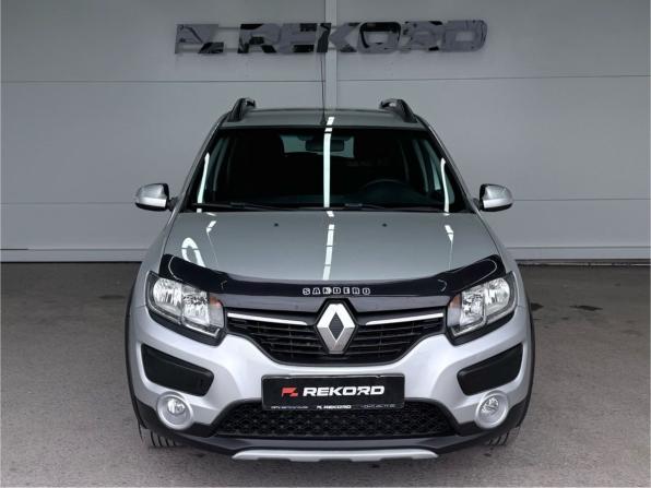 Renault Sandero II с пробегом 2016 года, цена 999 000 рублей, 116400 км, хэтчбек, Автокод Объявления