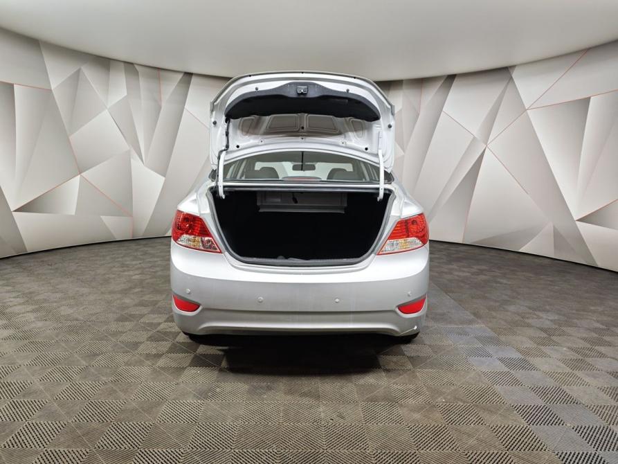 Hyundai Solaris I Москва  - изображение 11