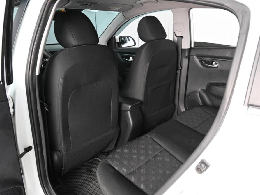Kia Rio IV Ростов-на-Дону  - изображение 11