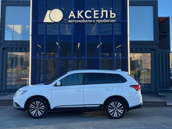 Mitsubishi Outlander III Рестайлинг 3 с пробегом 2020 года, цена 2 299 000 рублей, 95000 км, внедорожник, Автокод Объявления