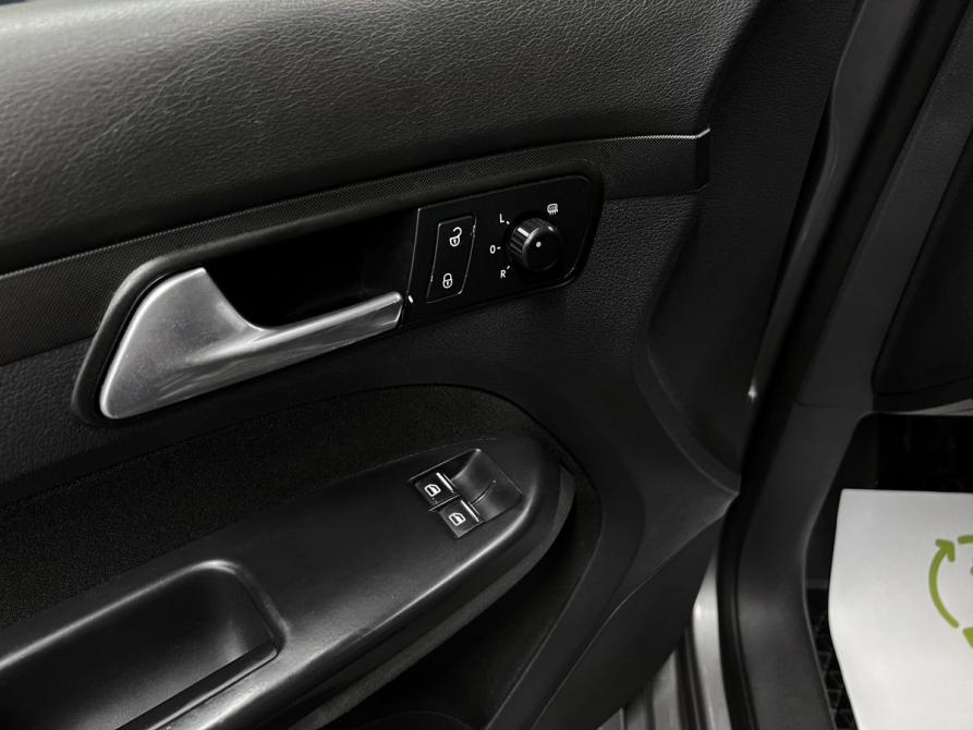 Volkswagen Touran I Рестайлинг Тверь  - изображение 20