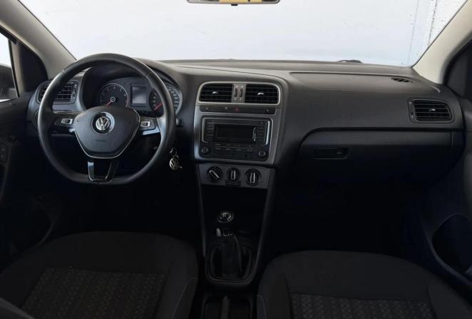 Volkswagen Polo V Рестайлинг с пробегом 2019 года, цена 1 245 000 рублей, 136686 км, седан, Автокод Объявления