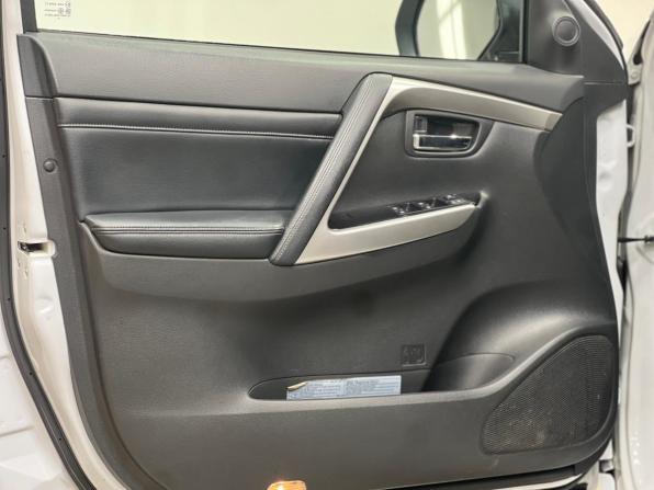 Mitsubishi Pajero Sport III с пробегом 2020 года, цена 3 700 000 рублей, 135627 км, внедорожник, Автокод Объявления