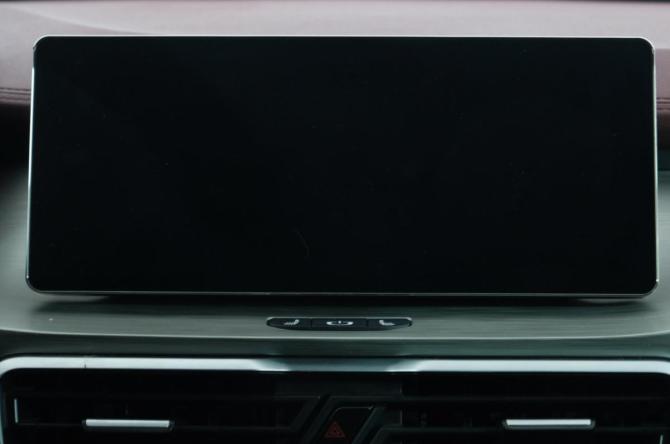 Geely Coolray I с пробегом 2022 года, цена 1 999 000 рублей, 44500 км, внедорожник, Автокод Объявления