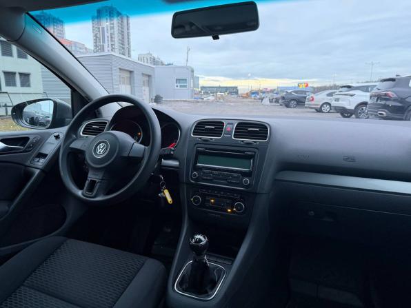 Volkswagen Golf VI с пробегом 2011 года, цена 555 000 рублей, 265350 км, хэтчбек, Автокод Объявления