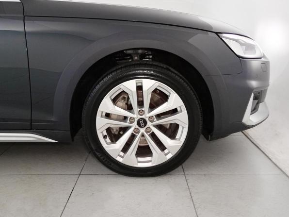 Audi A4 allroad V (B9) Рестайлинг с пробегом 2021 года, цена 3 888 000 рублей, 90384 км, универсал, Автокод Объявления