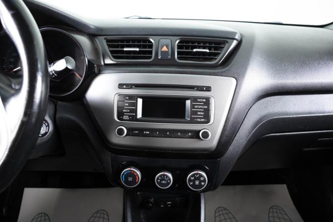 Kia Rio III Рестайлинг с пробегом 2016 года, цена 799 000 рублей, 183975 км, седан, Автокод Объявления