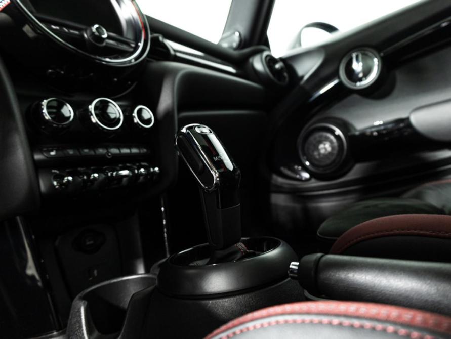 Mini Hatch III (F55/F56) Рестайлинг Санкт-Петербург  - изображение 21
