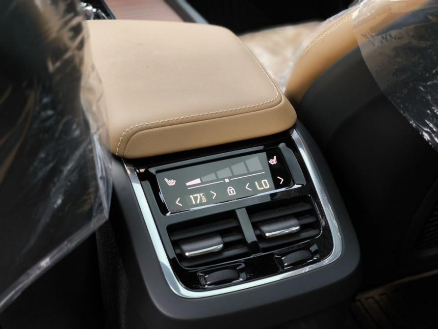 Volvo V60 Cross Country II Санкт-Петербург  - изображение 26