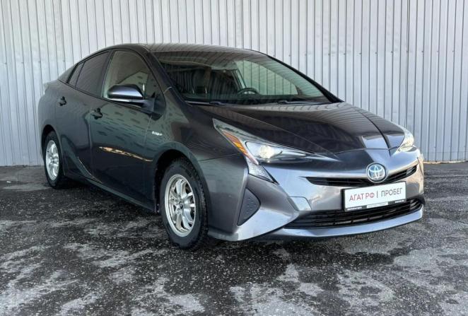 Toyota Prius III Рестайлинг (XW30) с пробегом 2016 года, цена 1 630 000 рублей, 133023 км, лифтбек, Автокод Объявления
