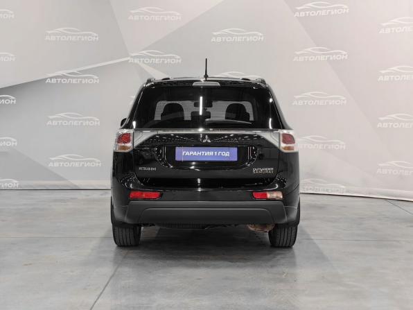 Mitsubishi Outlander III с пробегом 2013 года, цена 1 580 000 рублей, 194000 км, внедорожник, Автокод Объявления