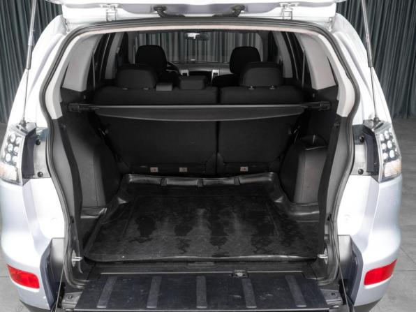 Mitsubishi Outlander II с пробегом 2007 года, цена 740 000 рублей, 243728 км, внедорожник, Автокод Объявления
