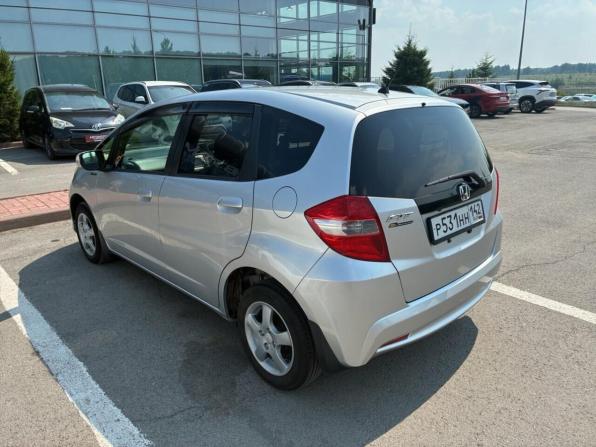 Honda Fit II с пробегом 2011 года, цена 849 000 рублей, 182000 км, хэтчбек, Автокод Объявления