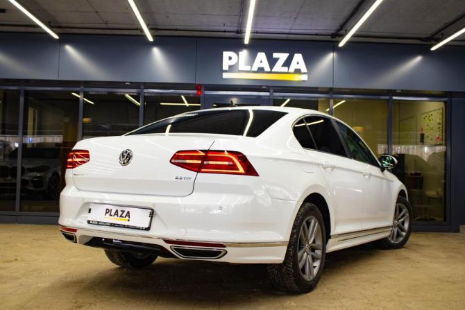 Volkswagen Passat B8 с пробегом 2017 года, цена 1 859 000 рублей, 186067 км, седан, Автокод Объявления