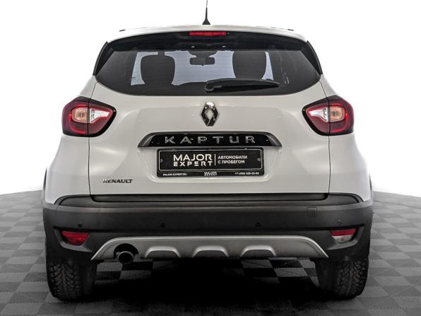 Renault Kaptur I с пробегом 2017 года, цена 1 345 000 рублей, 75207 км, внедорожник, Автокод Объявления