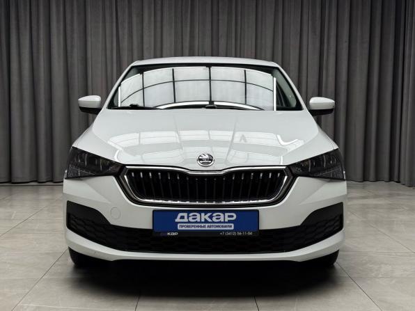 Skoda Rapid II с пробегом 2021 года, цена 1 469 000 рублей, 50400 км, лифтбек, Автокод Объявления