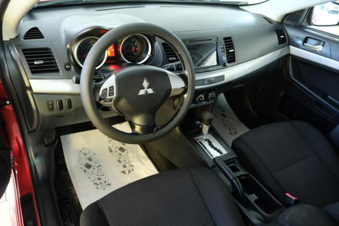 Mitsubishi Lancer X с пробегом 2007 года, цена 899 000 рублей, 200000 км, седан, Автокод Объявления