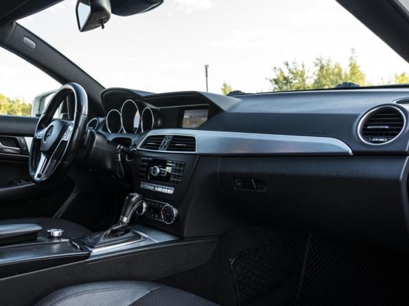 Mercedes-Benz C-Класс III (W204) Рестайлинг с пробегом 2012 года, цена 1 217 700 рублей, 212000 км, купе, Автокод Объявления