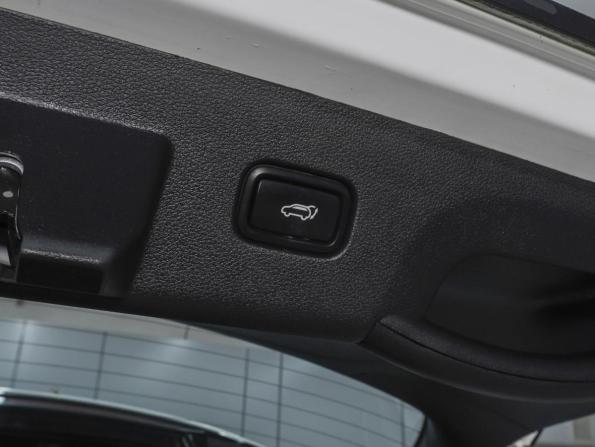 Kia Sportage V с пробегом 2023 года, цена 3 260 000 рублей, 125101 км, внедорожник, Автокод Объявления