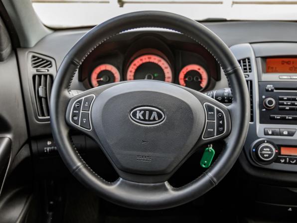 Kia Ceed I с пробегом 2008 года, цена 498 000 рублей, 261530 км, хэтчбек, Автокод Объявления
