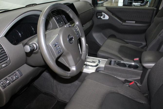 Nissan Pathfinder III Рестайлинг с пробегом 2013 года, цена 1 729 000 рублей, 153000 км, внедорожник, Автокод Объявления