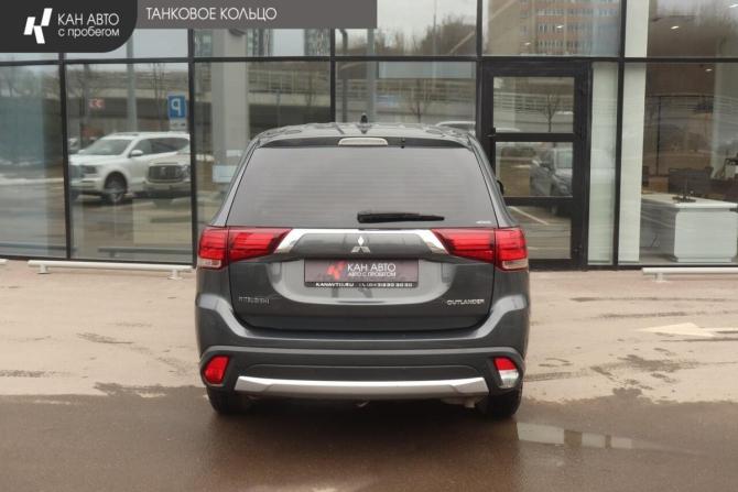 Mitsubishi Outlander III Рестайлинг 2 с пробегом 2017 года, цена 1 719 000 рублей, 174541 км, внедорожник, Автокод Объявления