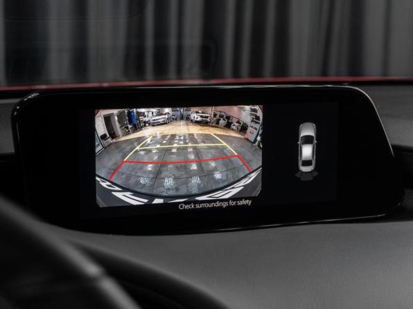 Mazda 3 IV (BP) с пробегом 2020 года, цена 2 429 000 рублей, 28380 км, седан, Автокод Объявления