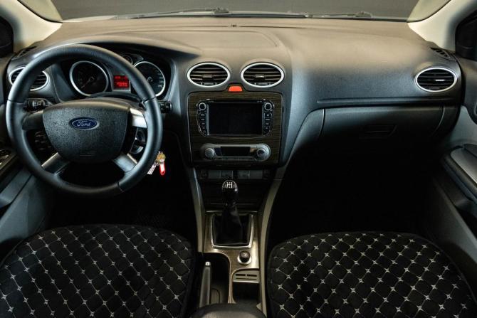 Ford Focus II Рестайлинг с пробегом 2008 года, цена 609 000 рублей, 221543 км, седан, Автокод Объявления