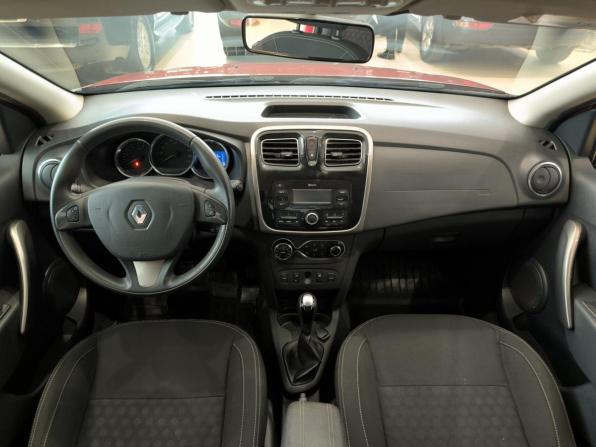 Renault Sandero II с пробегом 2018 года, цена 1 150 000 рублей, 71886 км, хэтчбек, Автокод Объявления
