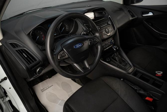 Ford Focus III Рестайлинг с пробегом 2017 года, цена 929 000 рублей, 122058 км, универсал, Автокод Объявления