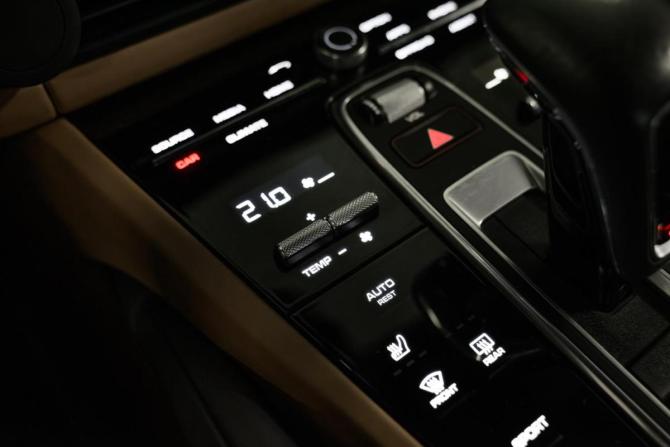 Porsche Cayenne III с пробегом 2021 года, цена 9 299 000 рублей, 56745 км, внедорожник, Автокод Объявления