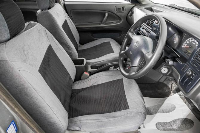Nissan Expert с пробегом 2002 года, цена 349 000 рублей, 329000 км, универсал, Автокод Объявления