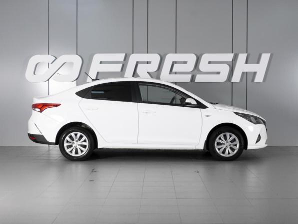 Hyundai Solaris II Рестайлинг с пробегом 2021 года, цена 1 625 000 рублей, 135388 км, седан, Автокод Объявления