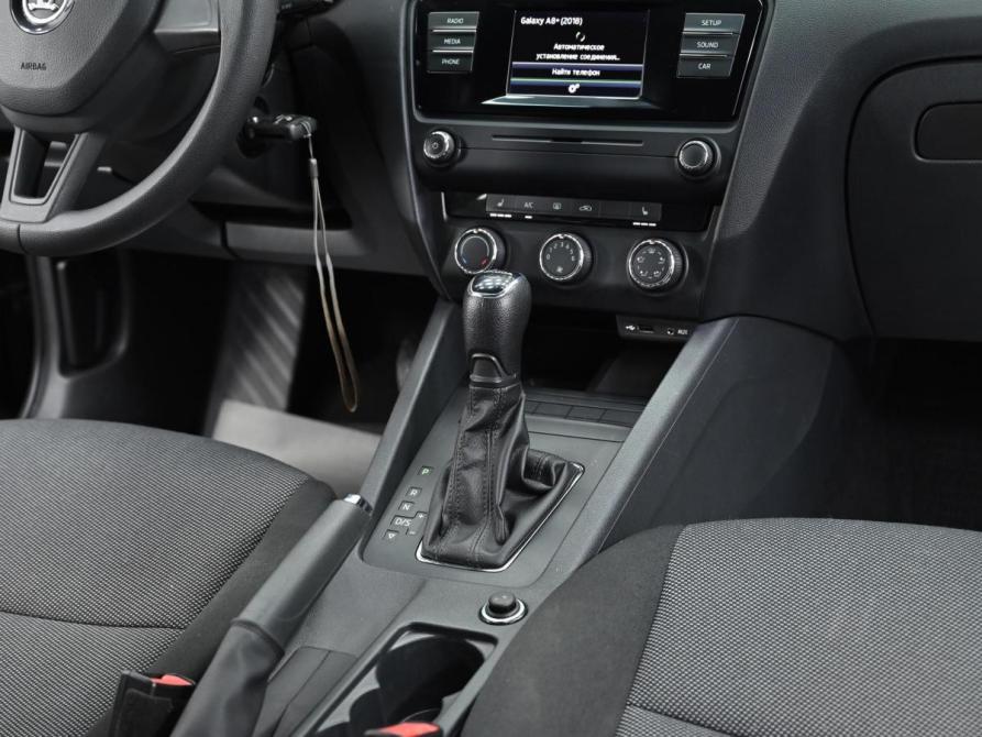 Skoda Octavia III (A7) Москва  - изображение 10